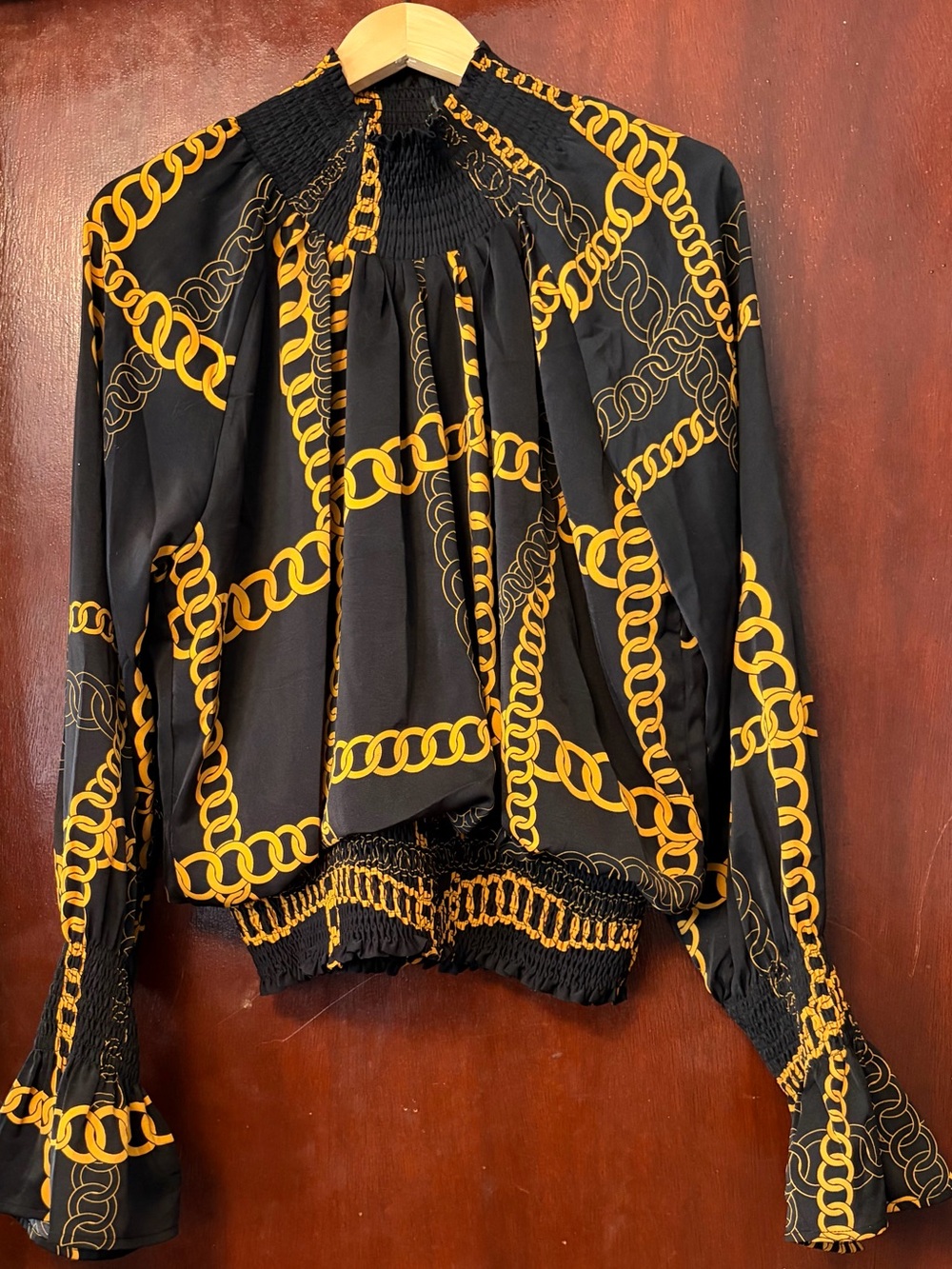 Women’s Gracia Black & Gold Chain Print Smocked Blouse